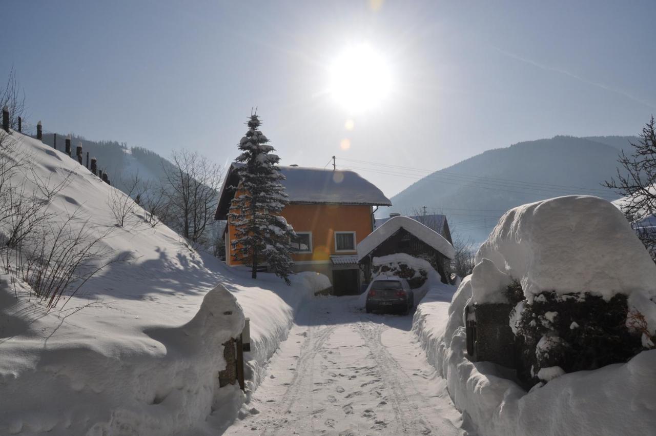 Privatzimmer Bendl Steinhaus am Semmering Esterno foto